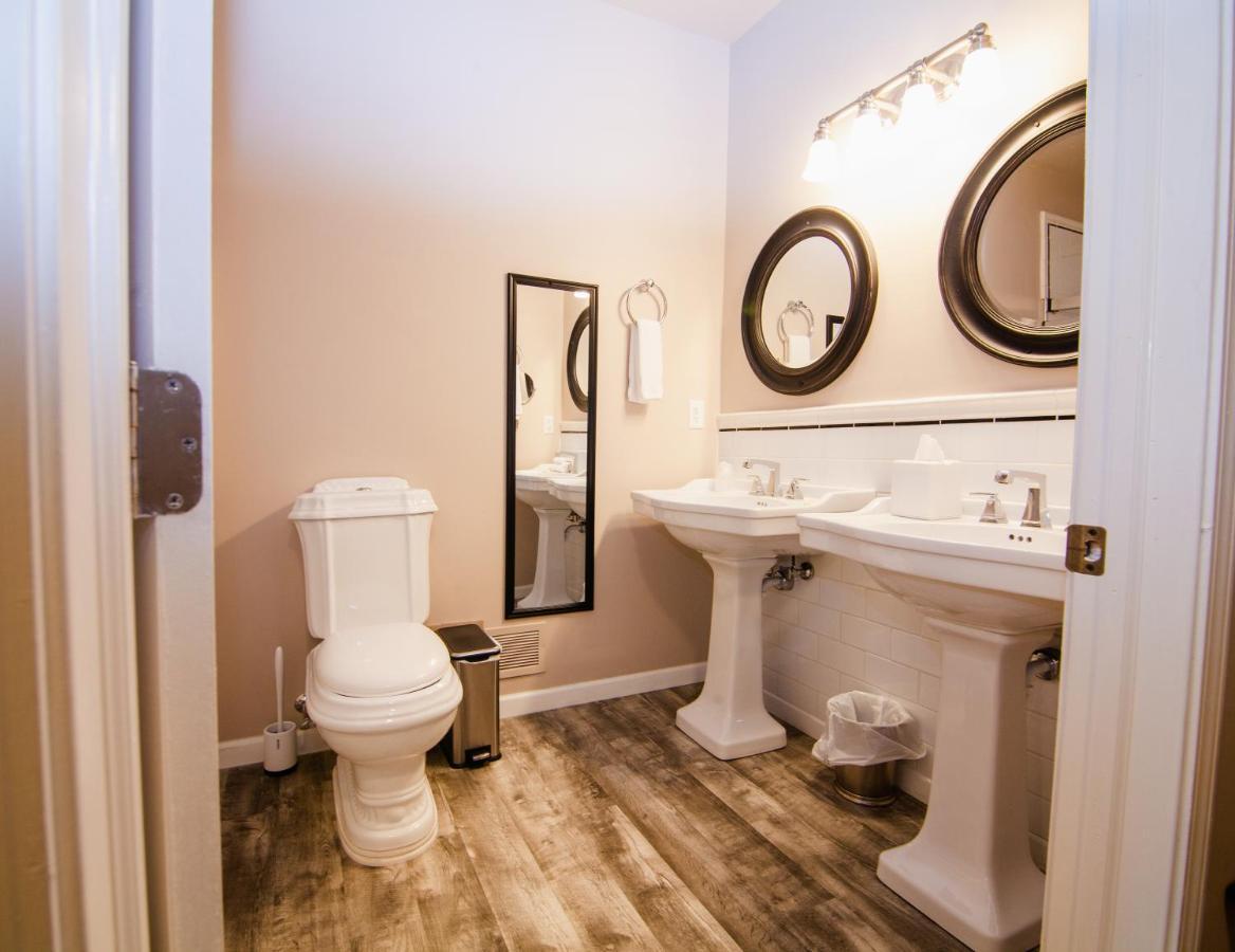 Deluxe Junior Suite