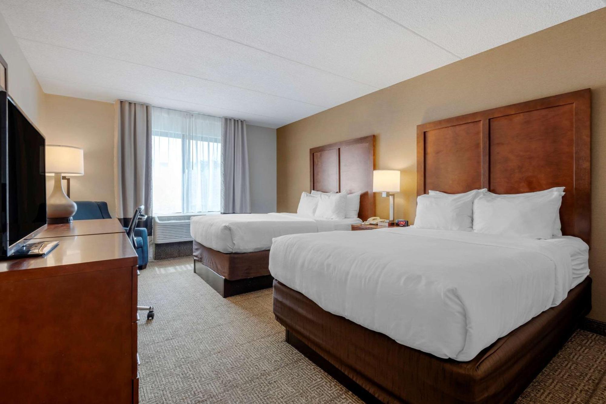 Double Room Two Double Beds