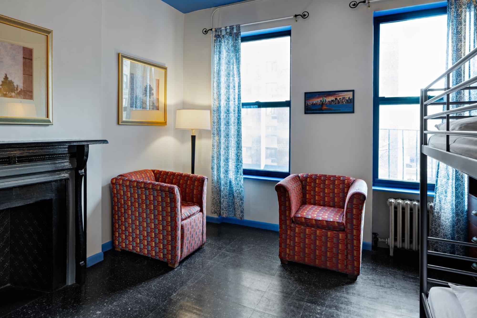Single Bed 2-Bed Dormitory Room