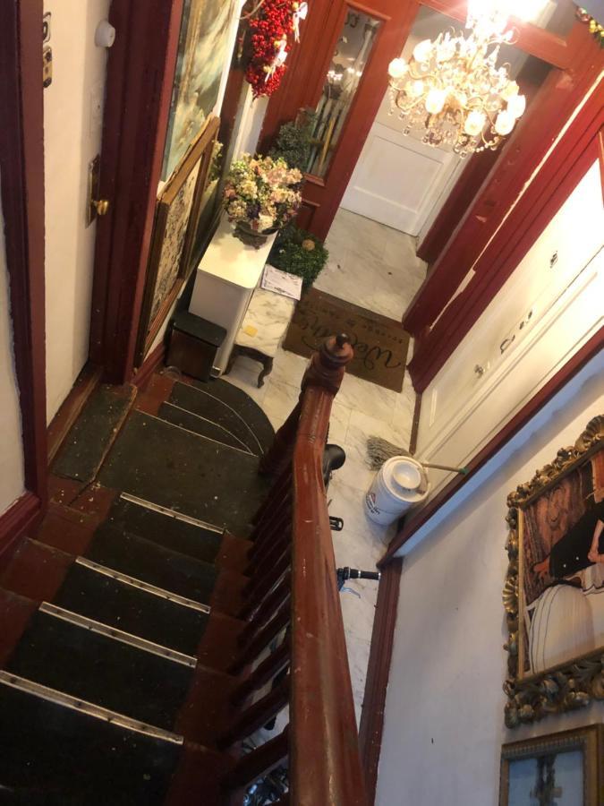 Classic Quadruple Room