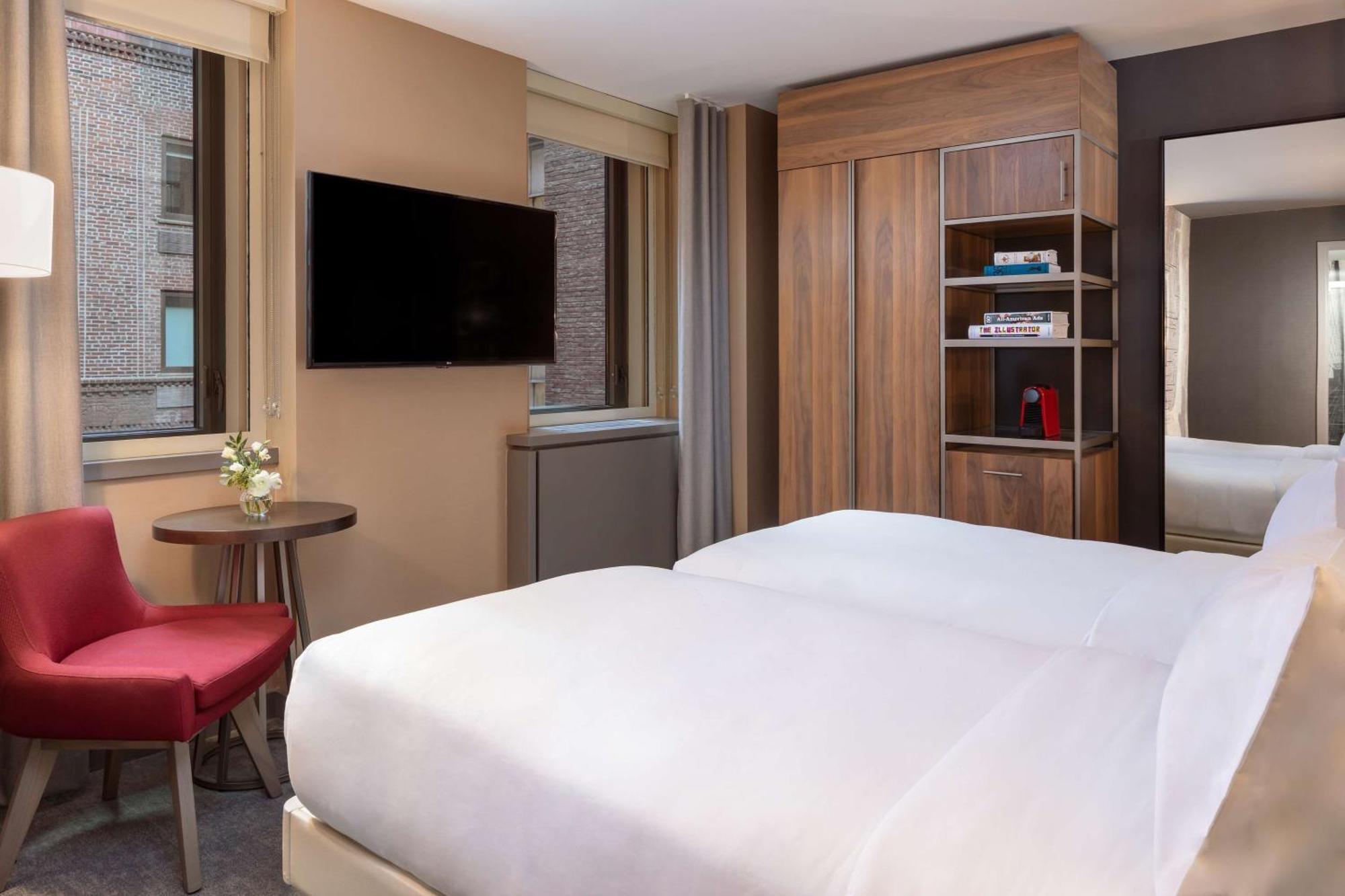 Superior Twin Room View