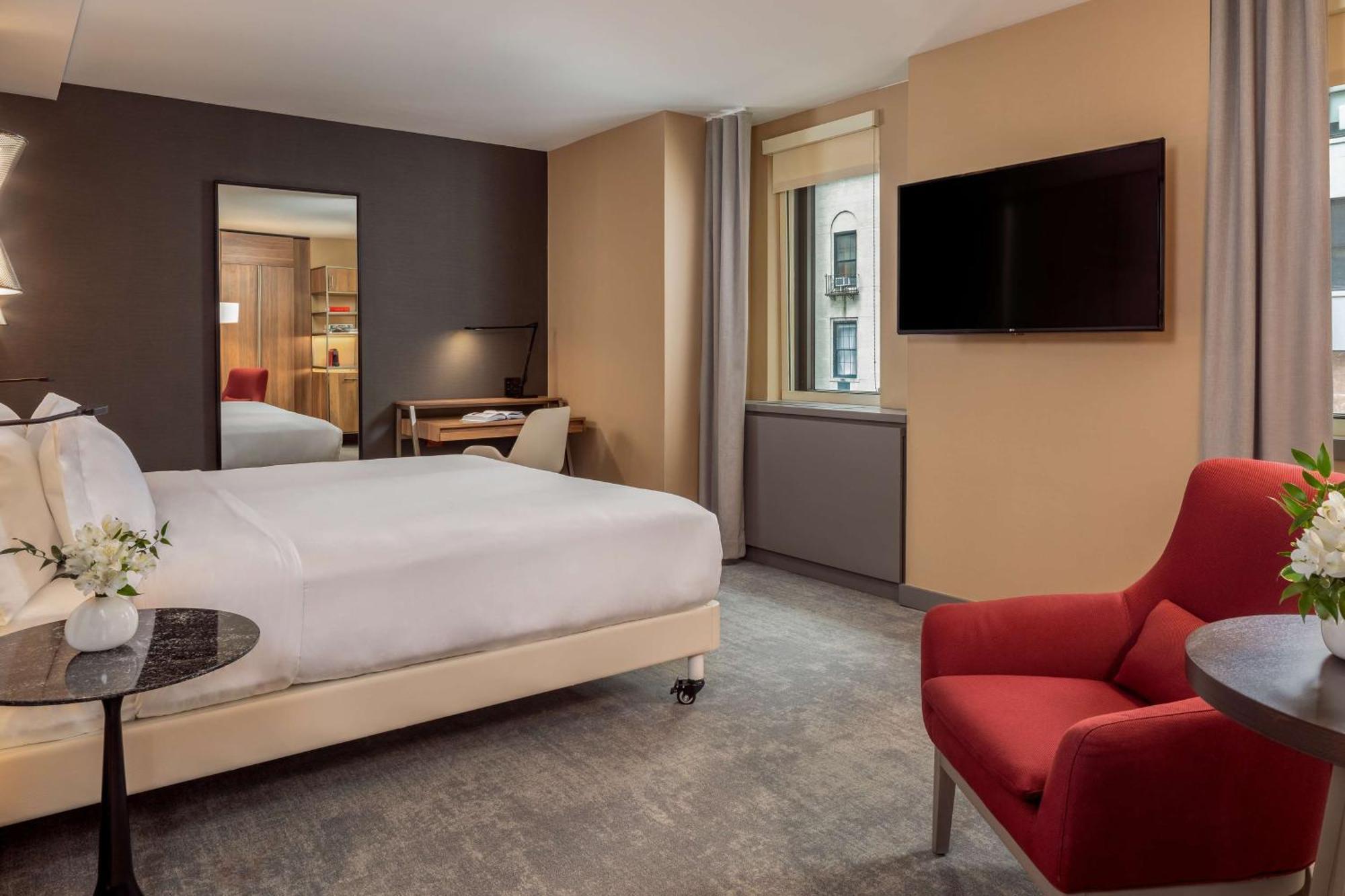 Premium King Room