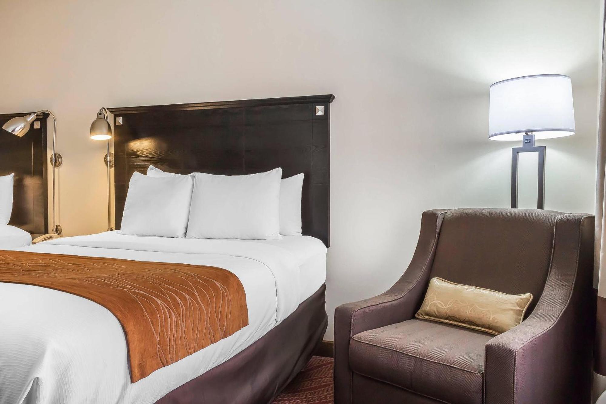 Queen Room Two Queen Beds