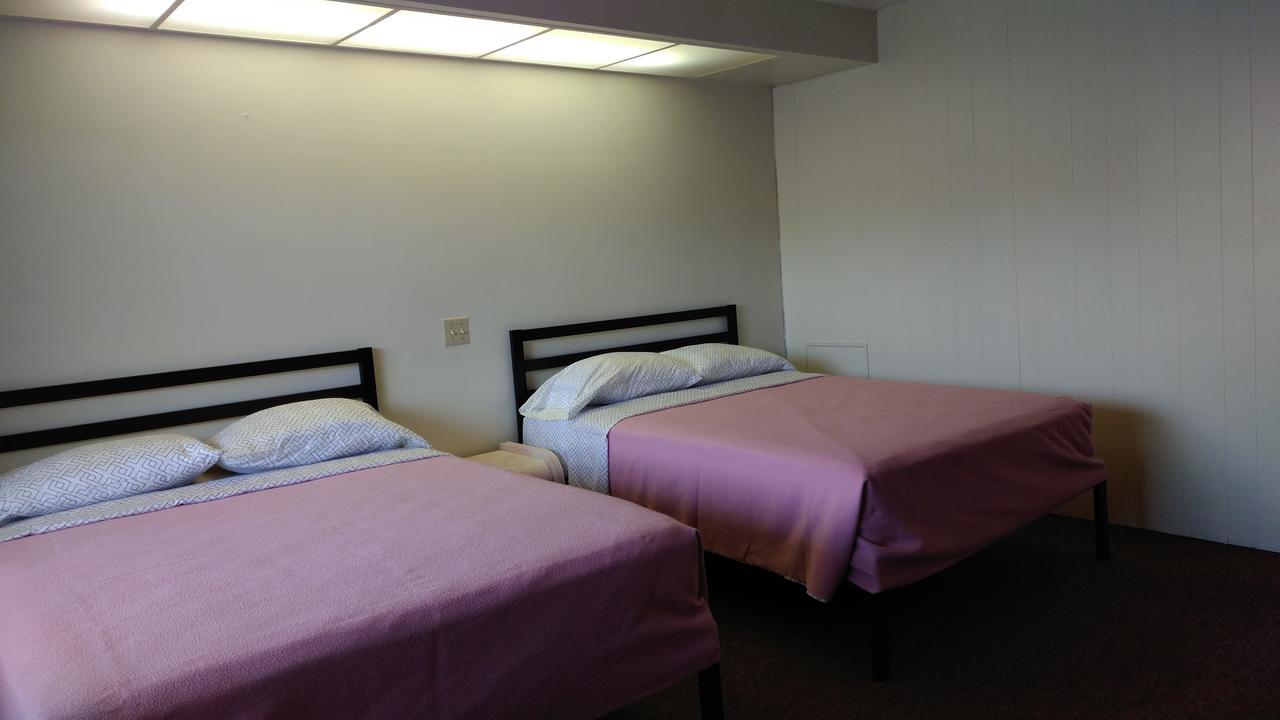 Standard Double Room Two Double Beds Non-Smoking