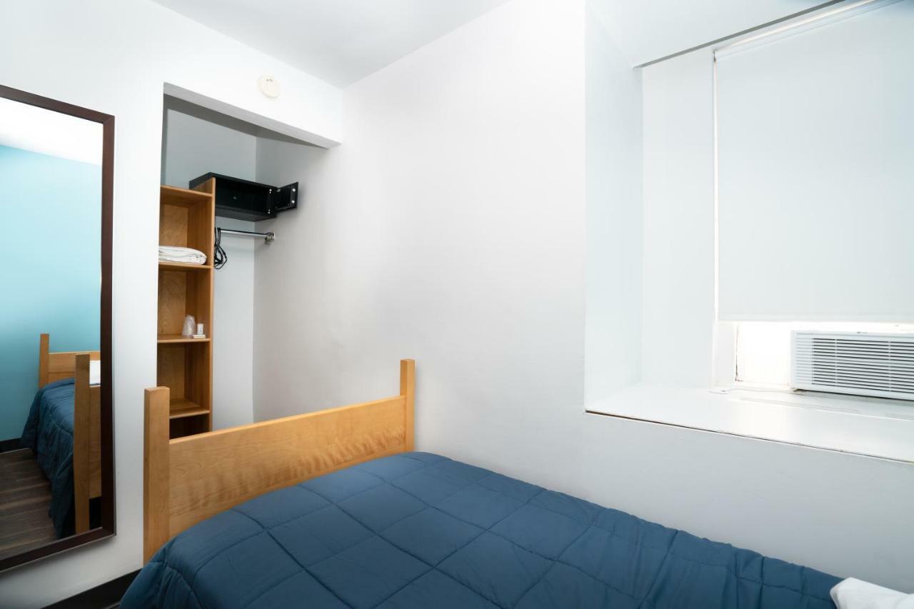 Private Single Room
