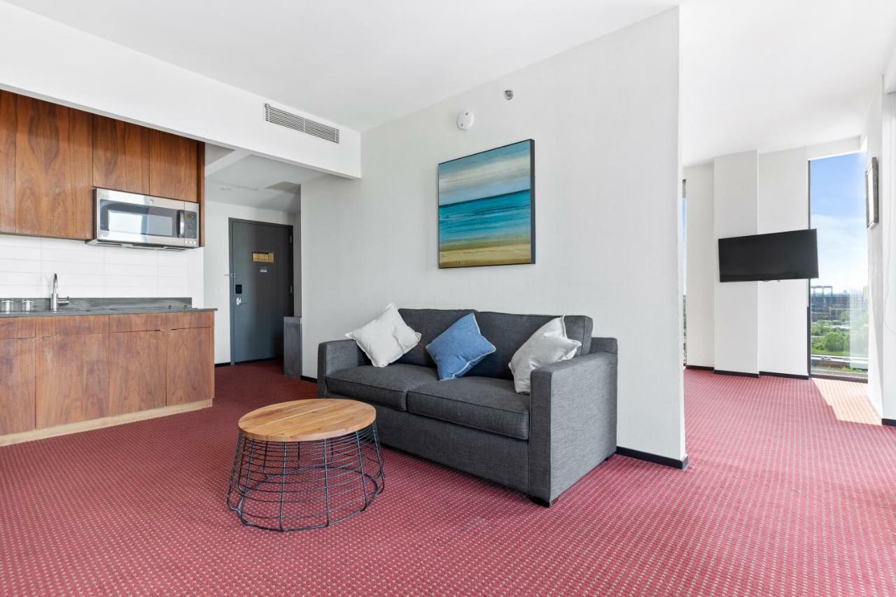 Queen Suite