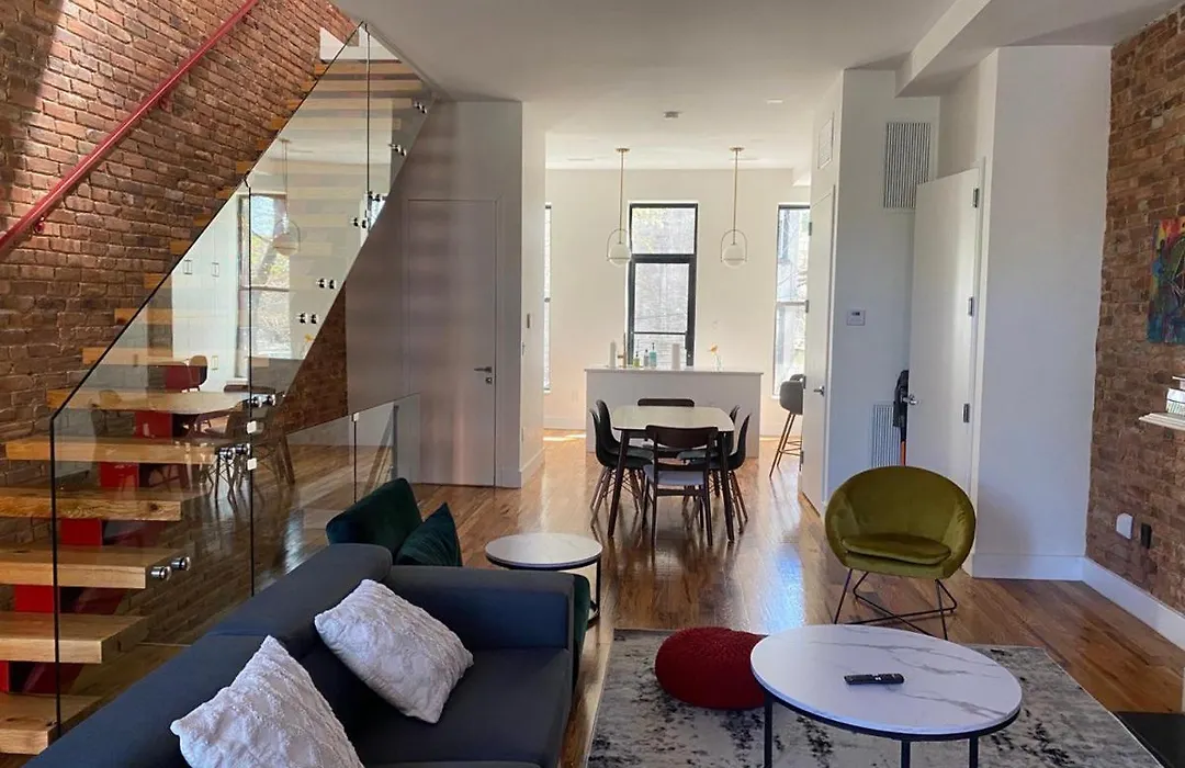 Brooklyn Nets Townhouse-1