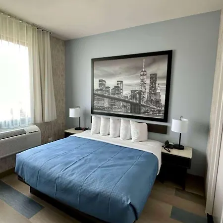 Super 8 By Wyndham Brooklyn Pennsylvania Ave-3