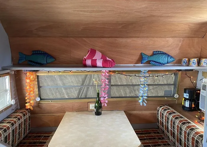 80S Surf Camper In Rockaway Beach New York
