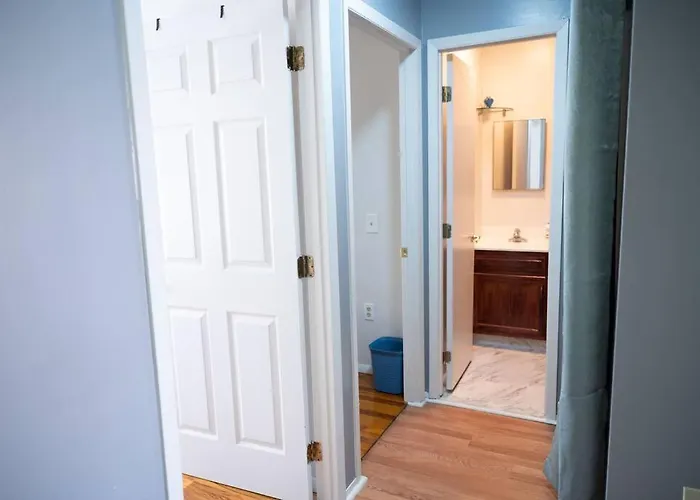 Beautiful Newly Renovated One Family House Villa New York