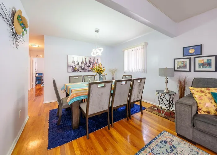 Luxury Close To Ubs Arena And Jfk New York