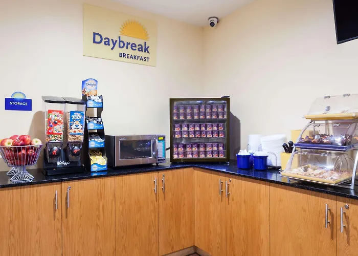 Days Inn By Wyndham Brooklyn Crown Heights New York