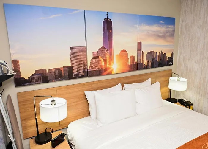 Days Inn By Wyndham Bronx Nyc New York