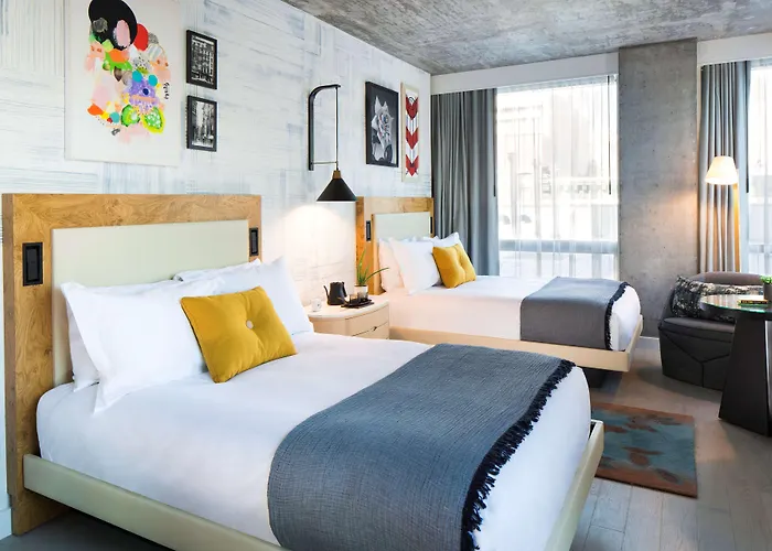 Hotels in de buurt van One World Observatory