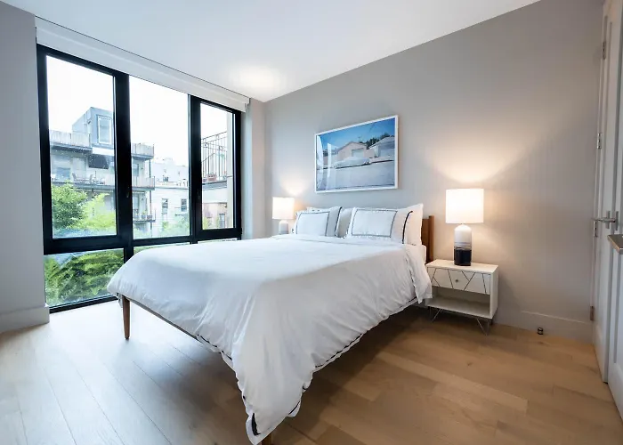 Villa 149-301 New Construcion 1Br Prime Bk Wd In Unit à New York Privée