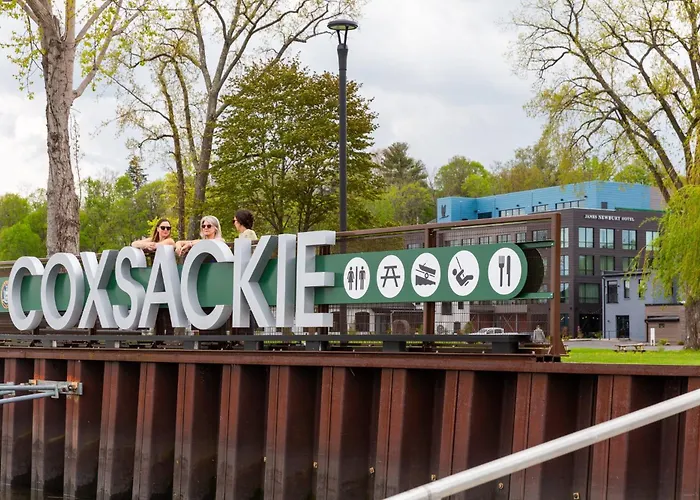 Hotels in Coxsackie