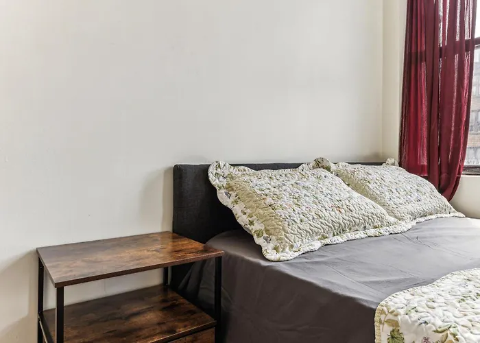 Empire Blvd Guest House New York