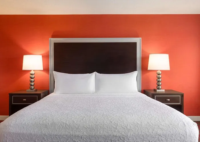 Hotel Doubletree By Hilton New York-Laguardia