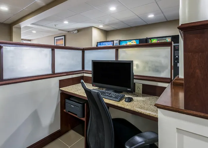 Medford Hotels