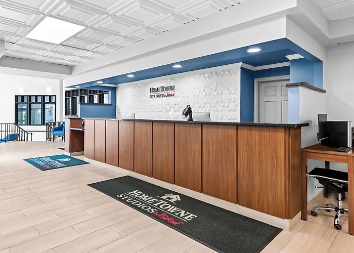 Ramada By Wyndham Cortland Hotel & Conference Center