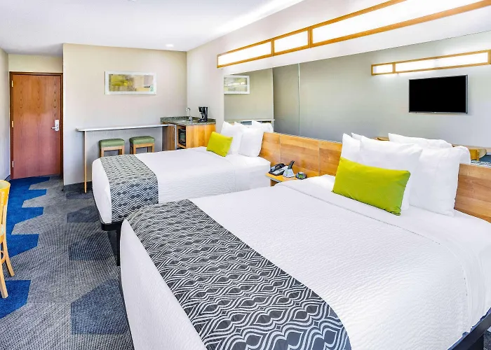 Johnstown Hotels