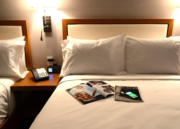 Edge Hotel Washington Heights New York