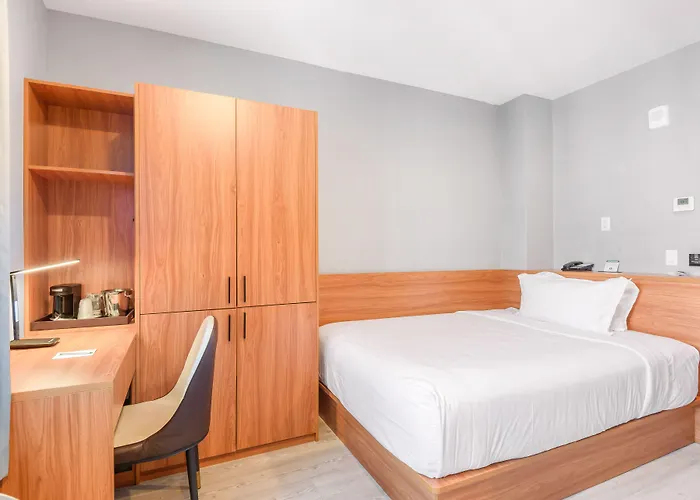Liberty View Brooklyn Hotel ニューヨーク