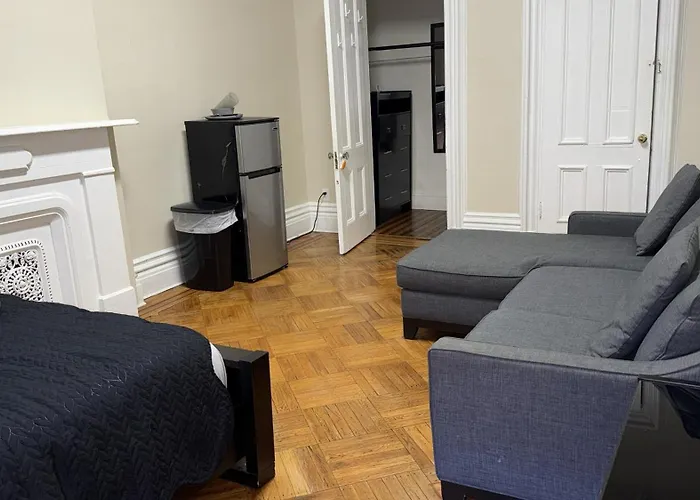 New York City Guest House 2