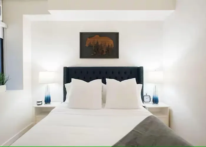 Luxury 2Br Duplex 5Min To Central Park ニューヨーク