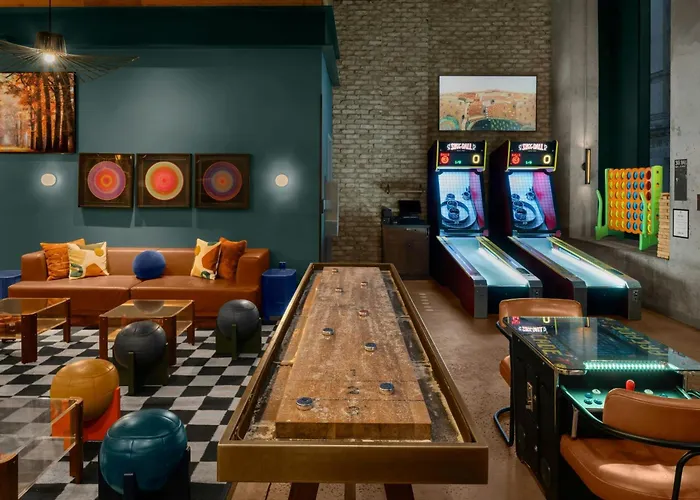 Hotel Moxy Nyc Downtown Nueva York - un Hotel de 3 estrellas