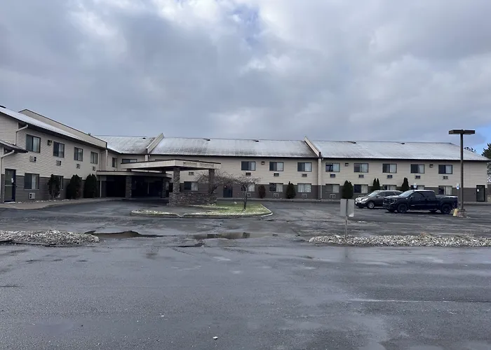 Ithaca Hotels