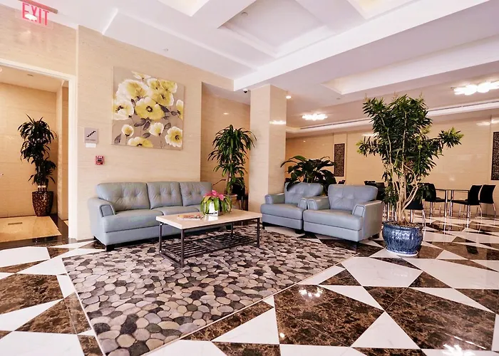 Hotel Wyndham Garden Fresh Meadows Flushing New York Mit Golfplatz