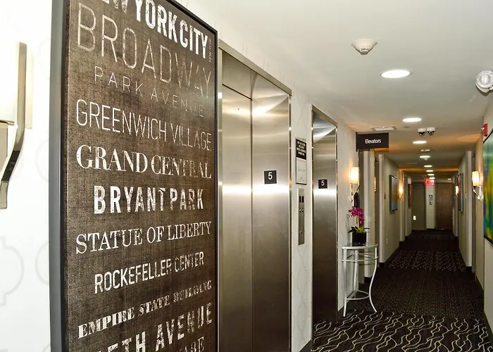 Best Western Plus Laguardia Airport Hotel New York che accetta animali
