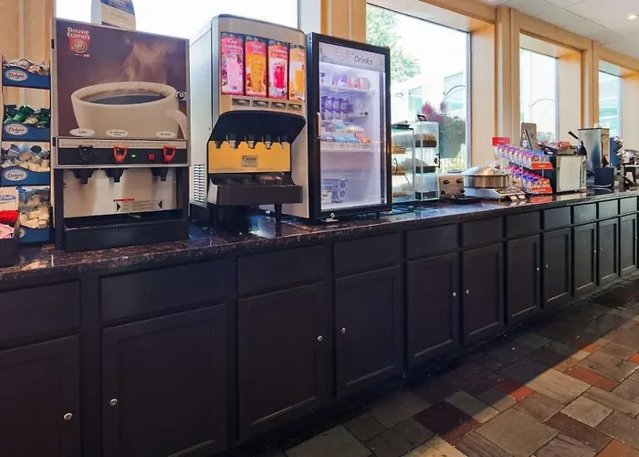 Surestay Plus Hotel By Best Western Syracuse Airport North Syracuse