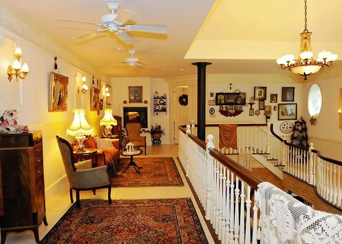 A Walk In The Woods Bed And Breakfast Southold
