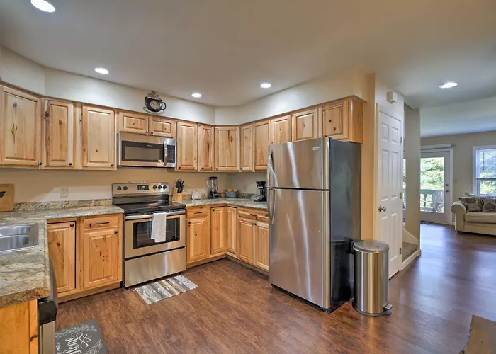 Lake Placid Home ~ 9 Mi To Whiteface Mtn! Privée